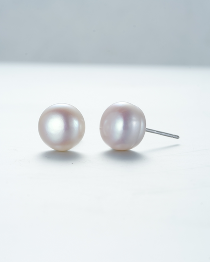 True Me Pearl Earrings