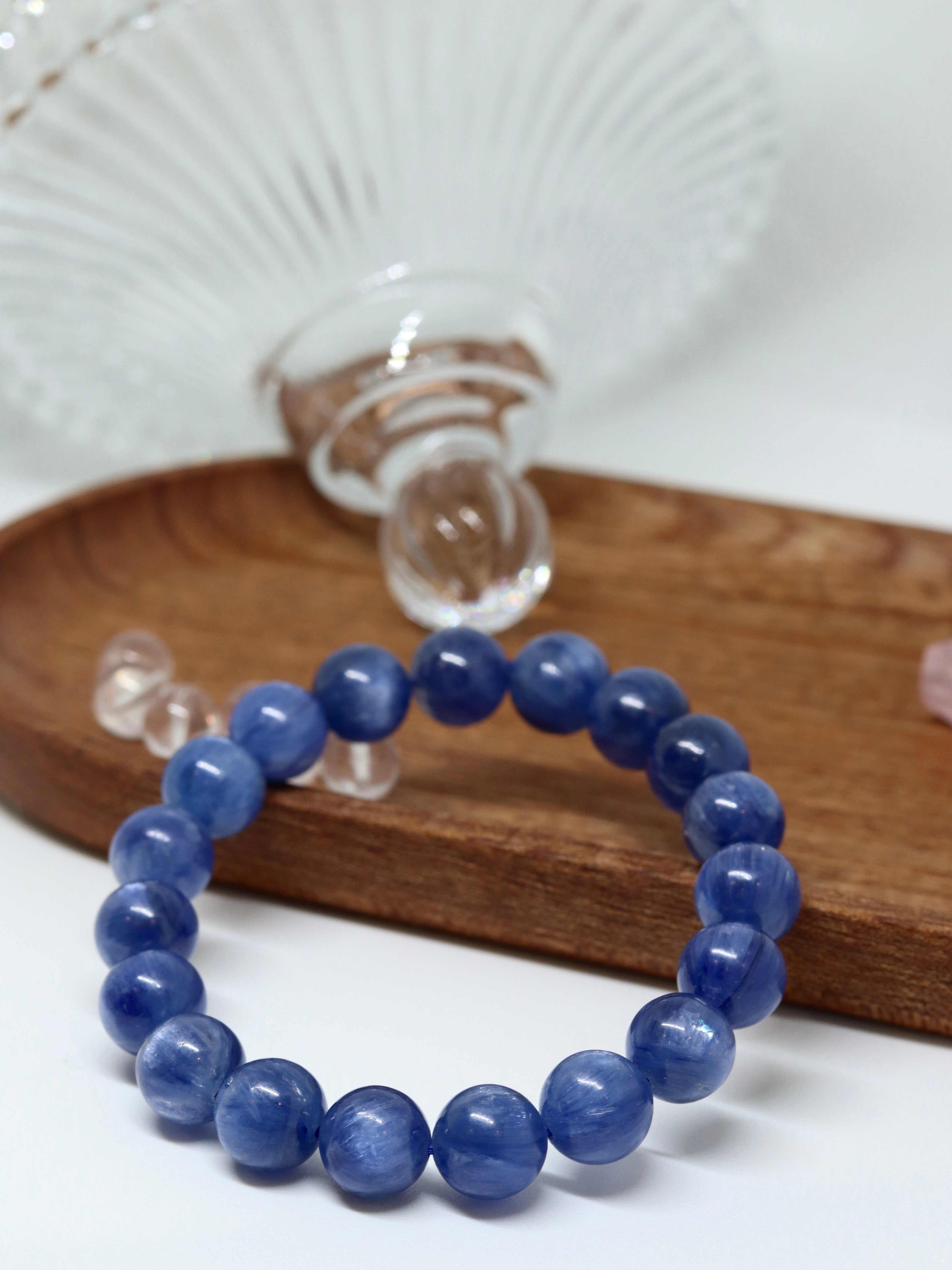 Plain Kyanite Bracelet Annflora